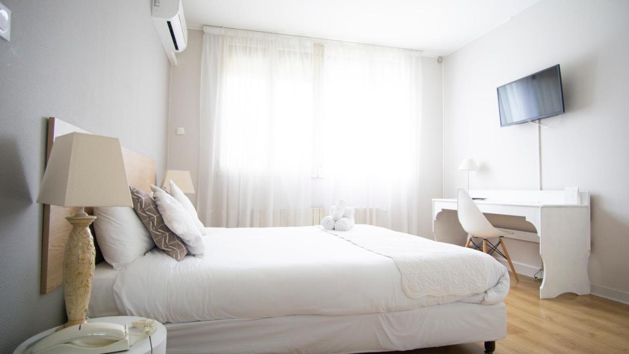 Hôtel Pyrène Foix Esterno foto